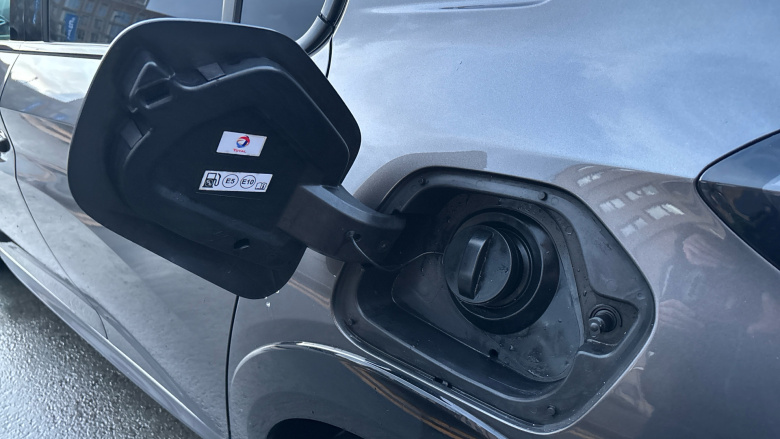 Peugeot 208 1.2 PureTech 100 GT 5dr EAT8 Petrol Hatchback